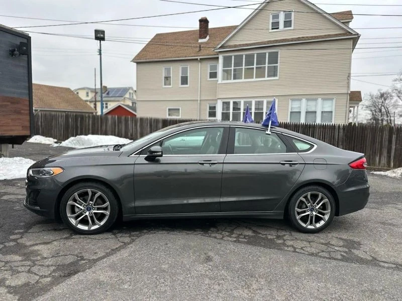 2019 Ford Fusion 2nd Gen - Image 2 of 12