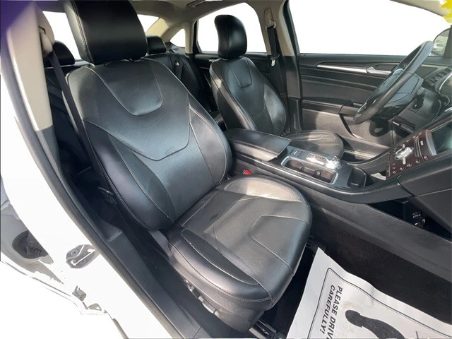 2019 Ford Fusion 2nd Gen - Image 16 of 21