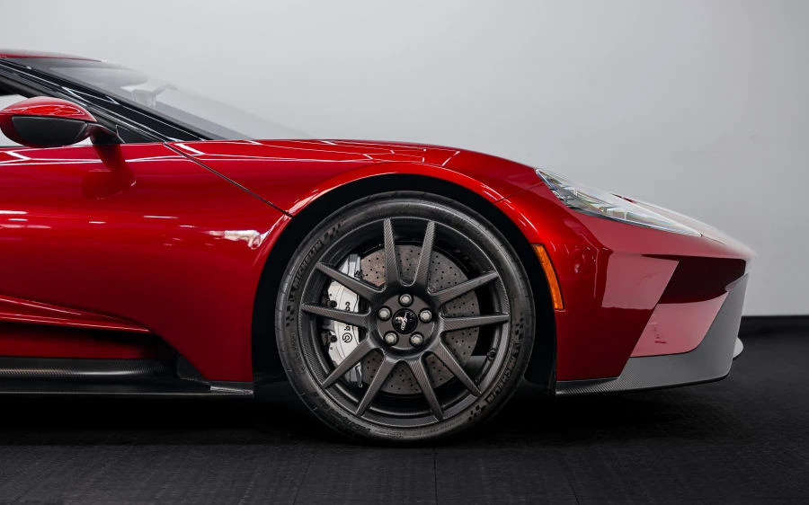 2019 Ford GT 2nd Gen - Image 14 of 31