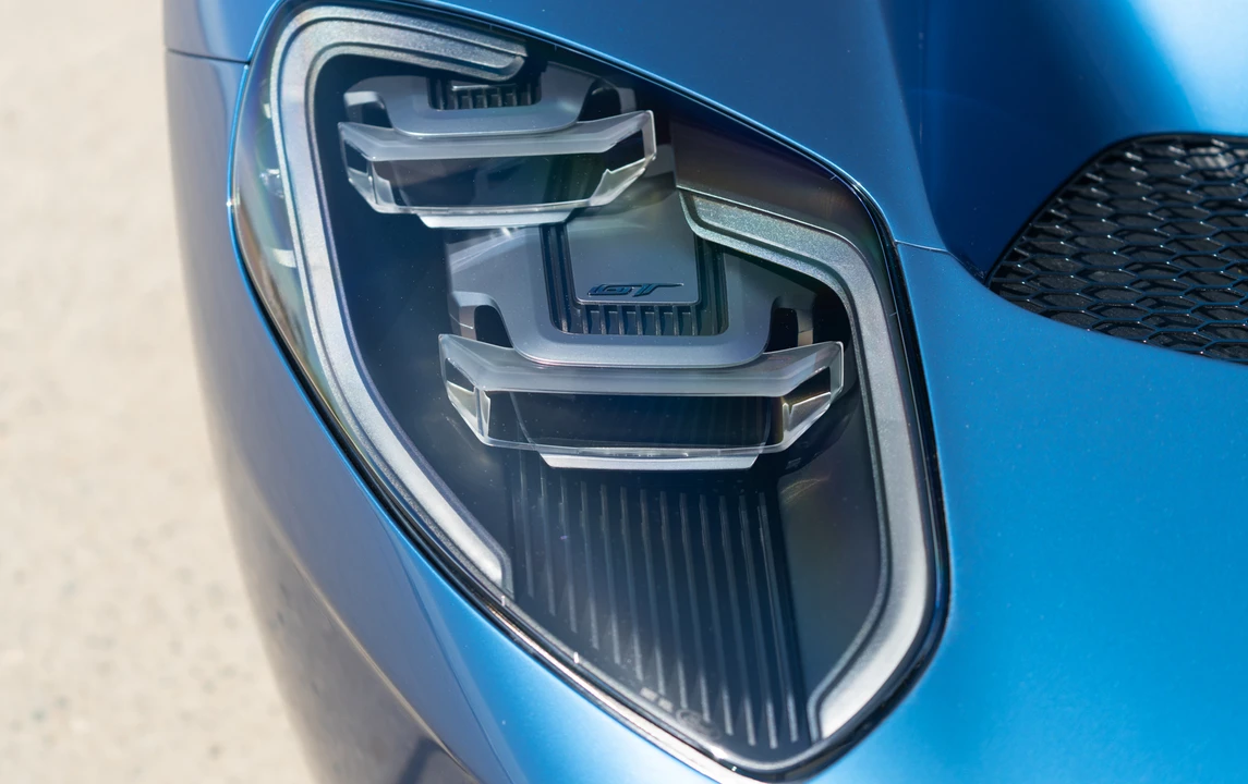 2019 Ford GT 2nd Gen - Image 15 of 31