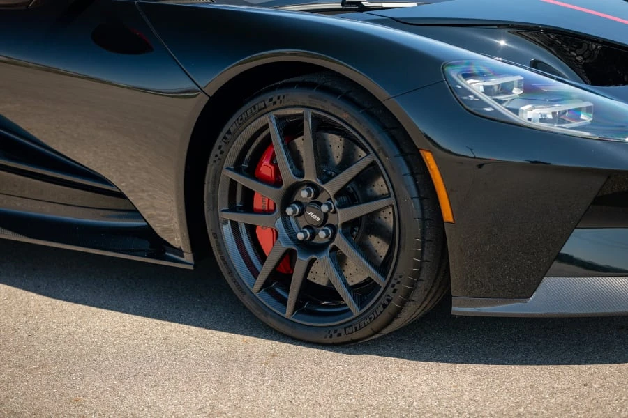 2019 Ford GT 2nd Gen - Image 16 of 31