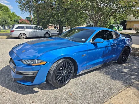 2019 Ford GT Coupe 2D