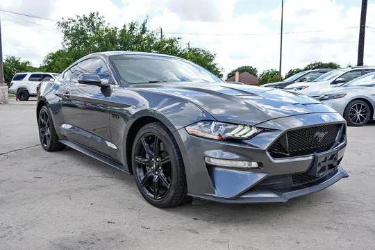 2019 Ford GT Coupe 2D