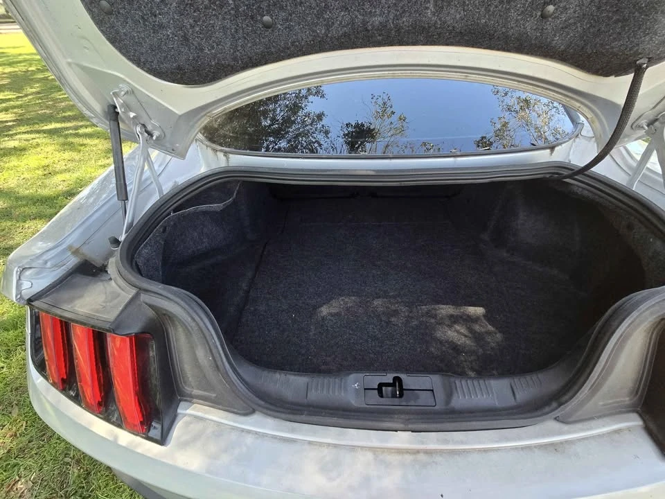 2019 Ford GT 2nd Gen - Image 7 of 9