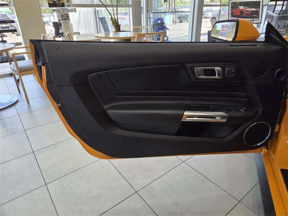 2019 Ford S550 Mustang - Image 10 of 16