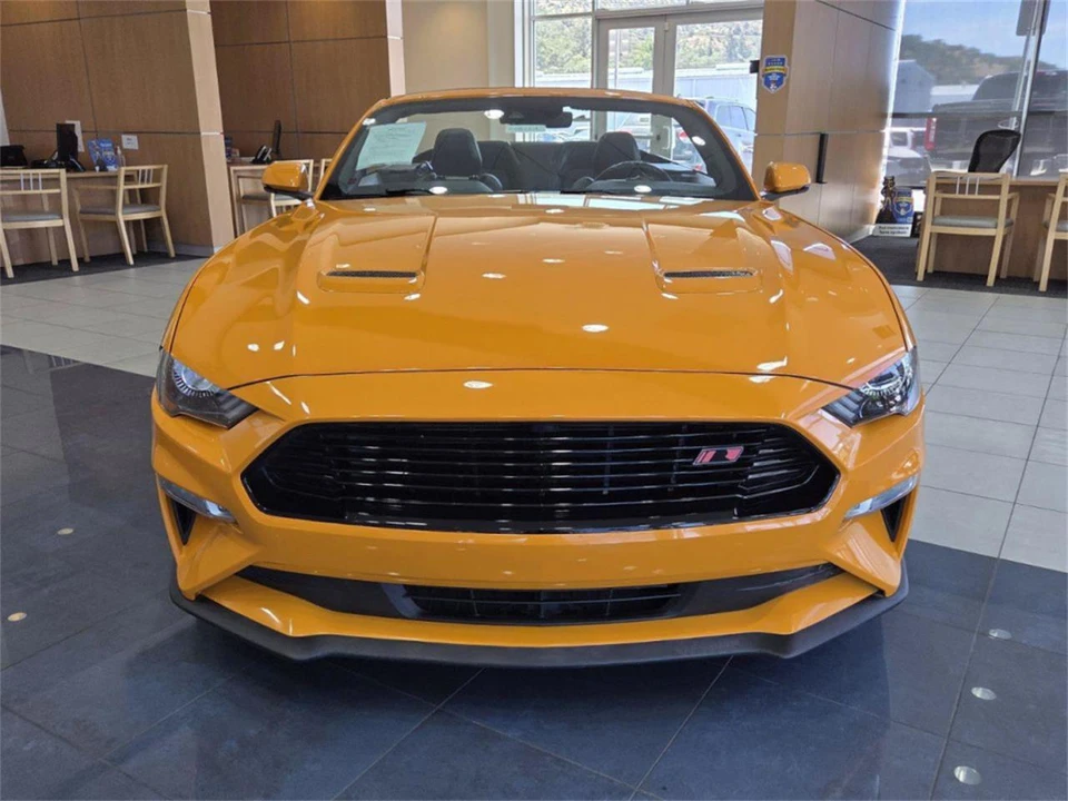2019 Ford S550 Mustang - Image 2 of 16