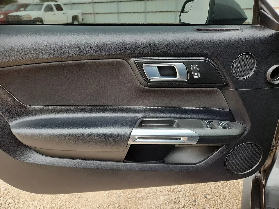 2019 Ford S550 Mustang - Image 12 of 20