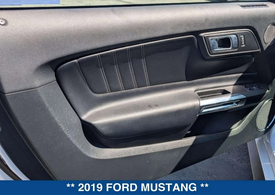 2019 Ford S550 Mustang - Image 10 of 19