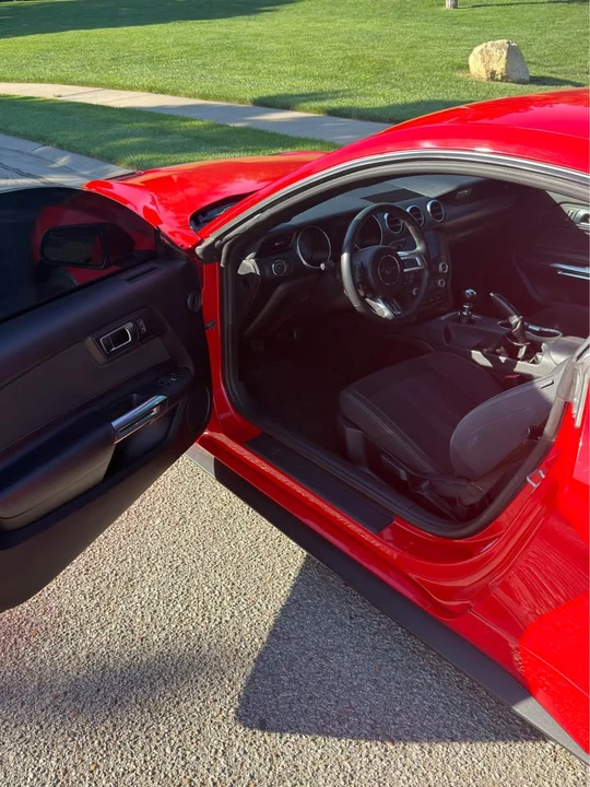 2019 Ford S550 Mustang - Image 10 of 17