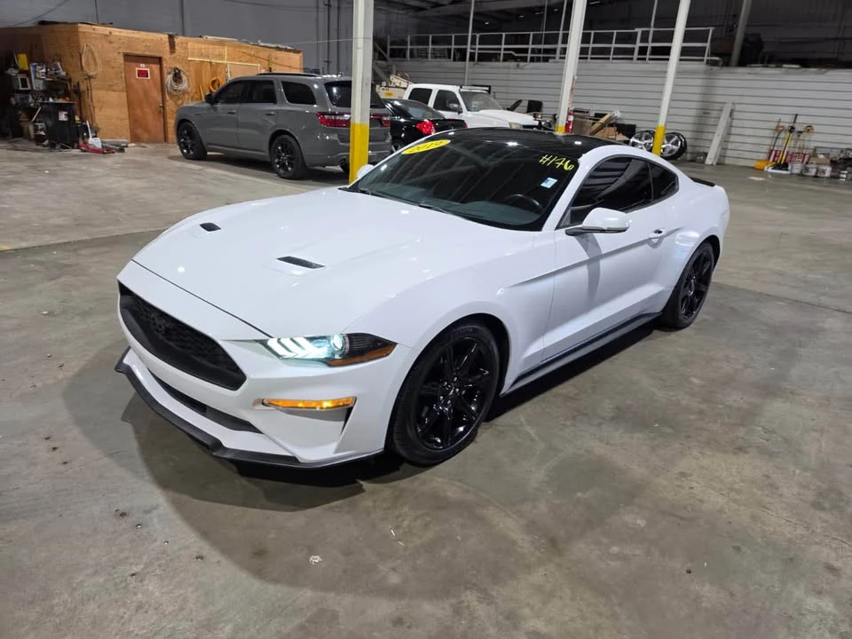 2019 Ford S550 Mustang - Image 2 of 19