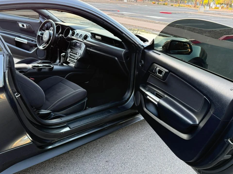 2019 Ford S550 Mustang - Image 8 of 12