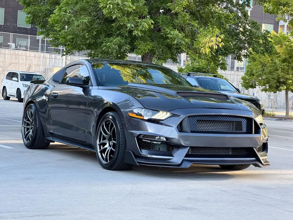 2019 Ford S550 Mustang - Image 2 of 17