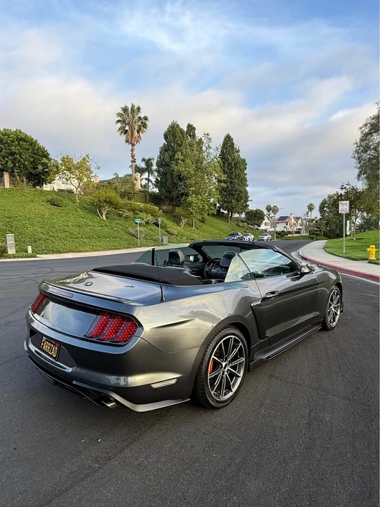 2019 Ford S550 Mustang - Image 2 of 18