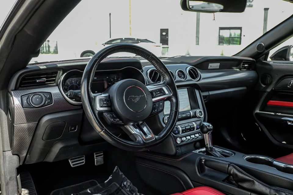 2019 Ford S550 Mustang - Image 2 of 19