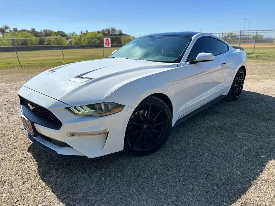 2019 Ford S550 Mustang - Image 2 of 18