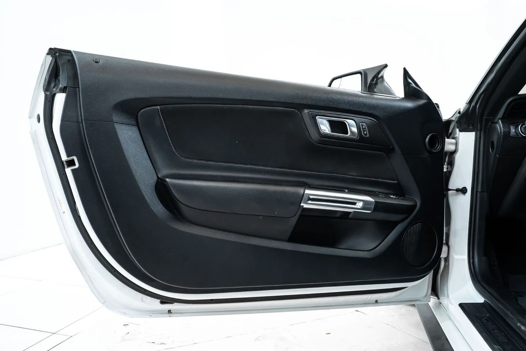 2019 Ford S550 Mustang - Image 17 of 31