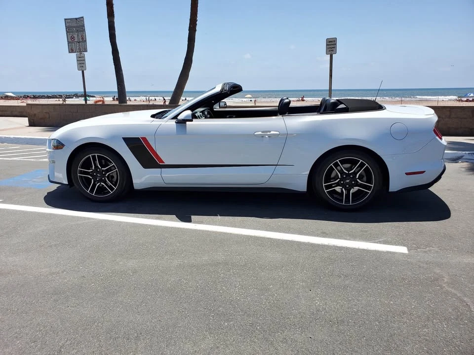 2019 Ford S550 Mustang - Image 2 of 9