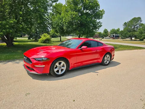 2019 Ford Mustang EcoBoost