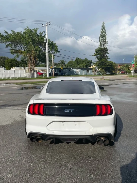 2019 Ford S550 Mustang - Image 2 of 8
