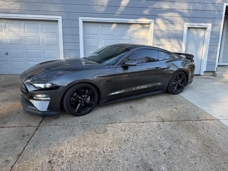 2019 Ford S550 Mustang - Image 2 of 14