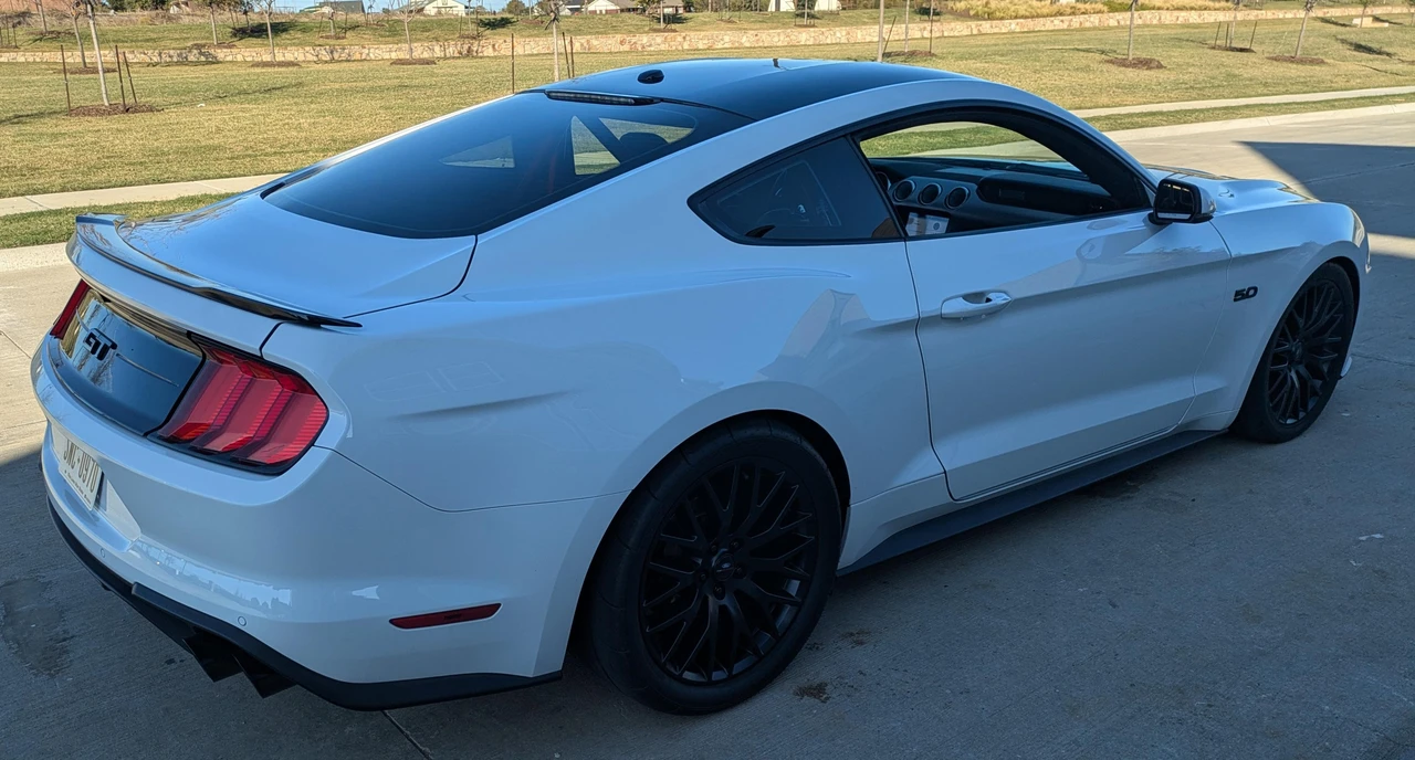 2019 Ford S550 Mustang - Image 14 of 31