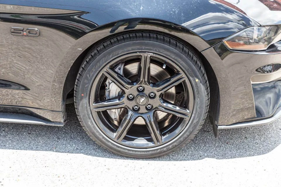 2019 Ford S550 Mustang GT - Image 9 of 16