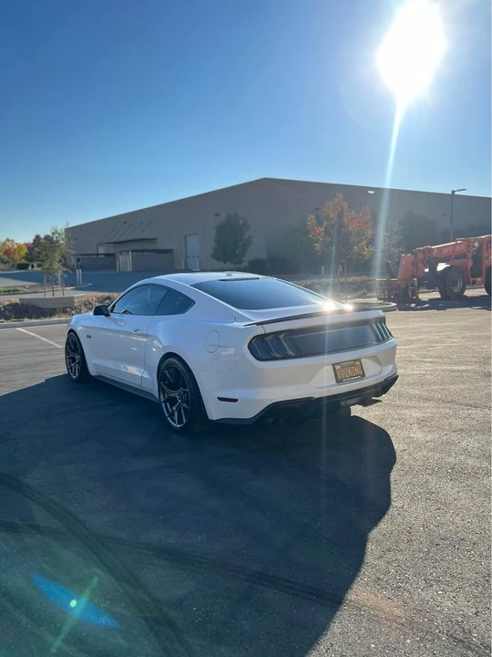 2019 Ford S550 Mustang GT - Image 2 of 2