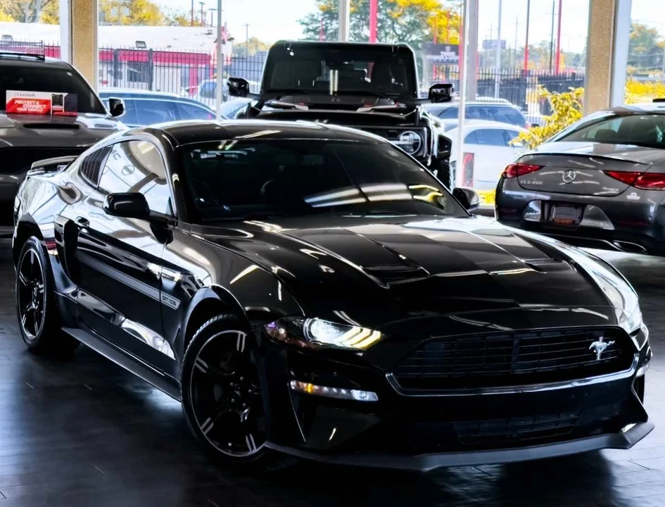2019 Ford S550 Mustang - Image 2 of 12