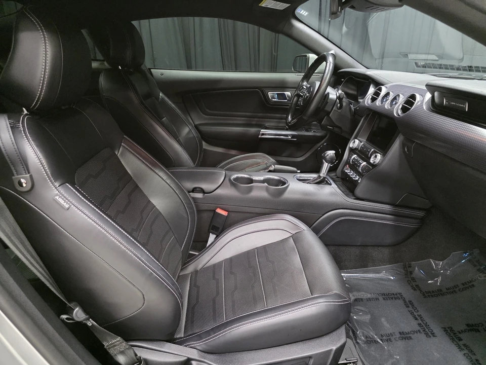2019 Ford S550 Mustang - Image 2 of 12