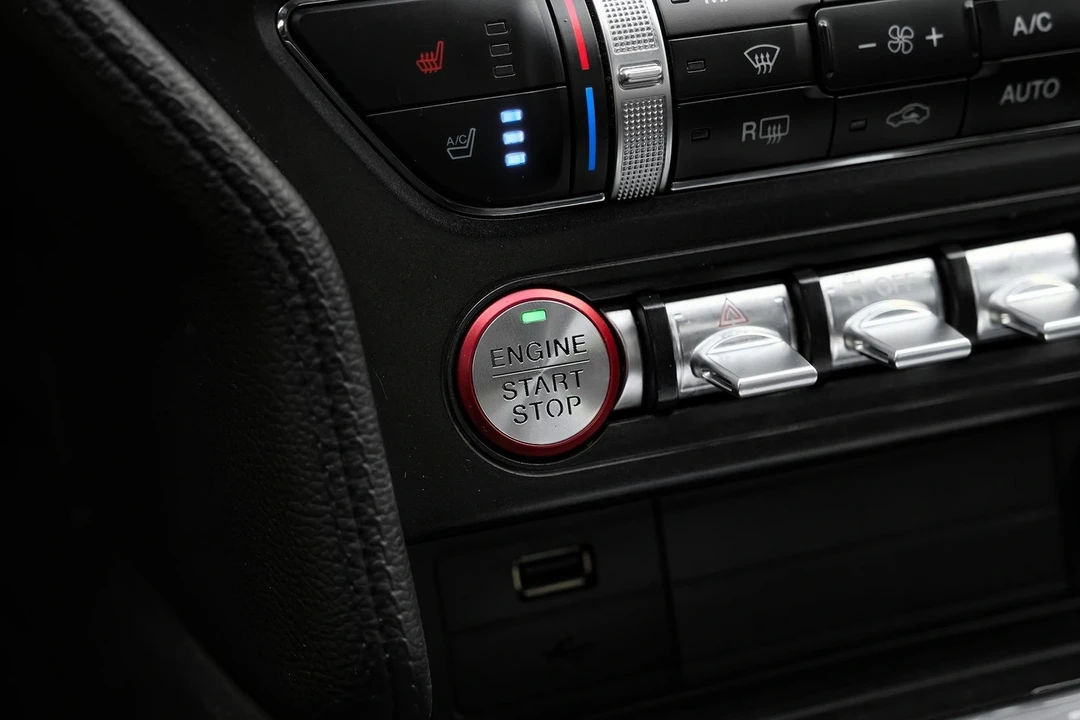 2019 Ford S550 Mustang - Image 18 of 21