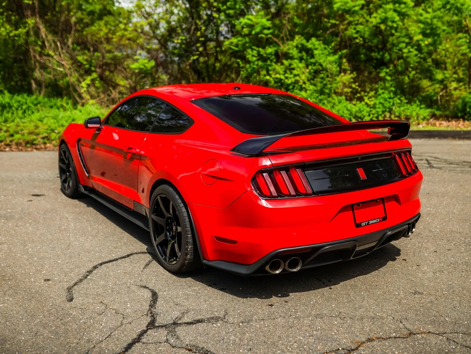 2019 Ford S550 Mustang - Image 10 of 31