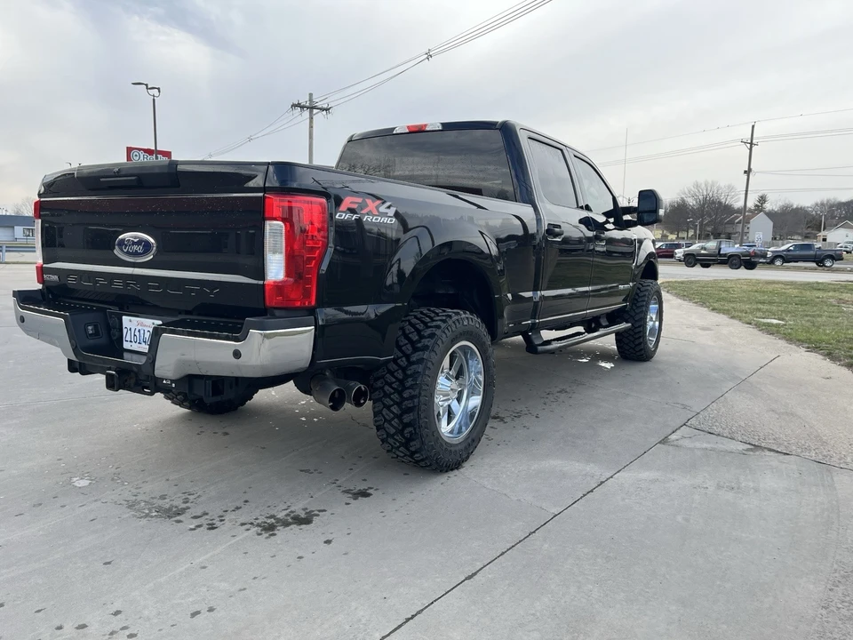 2019 Ford - Image 10 of 12