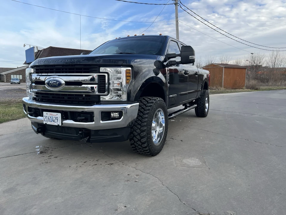 2019 Ford - Image 7 of 12