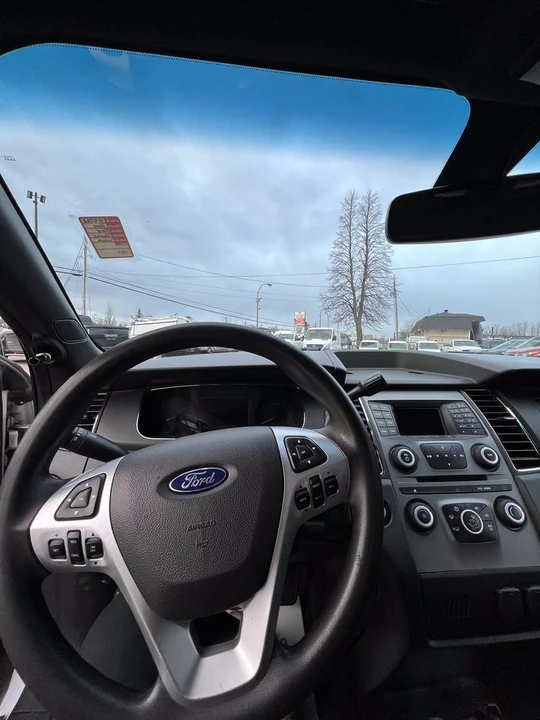 2019 Ford Taurus 6th Gen - Image 6 of 7