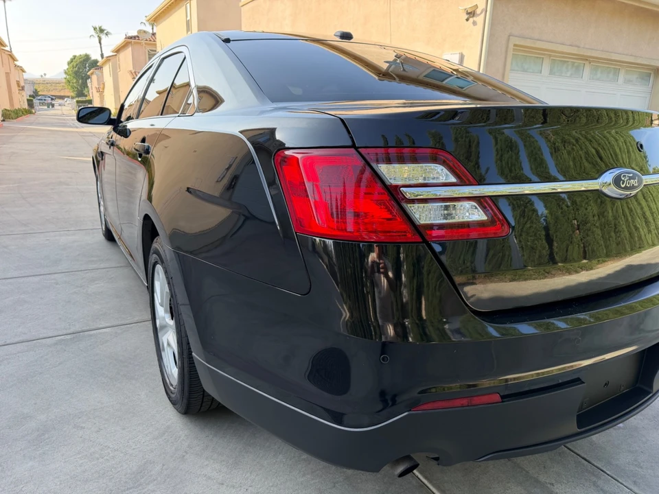 2019 Ford Taurus 6th Gen - Image 3 of 30