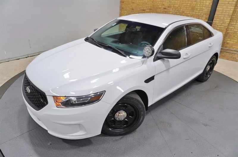 2019 Ford Taurus 6th Gen - Image 2 of 21
