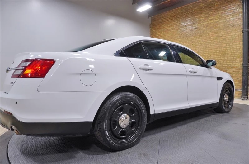 2019 Ford Taurus 6th Gen - Image 12 of 21