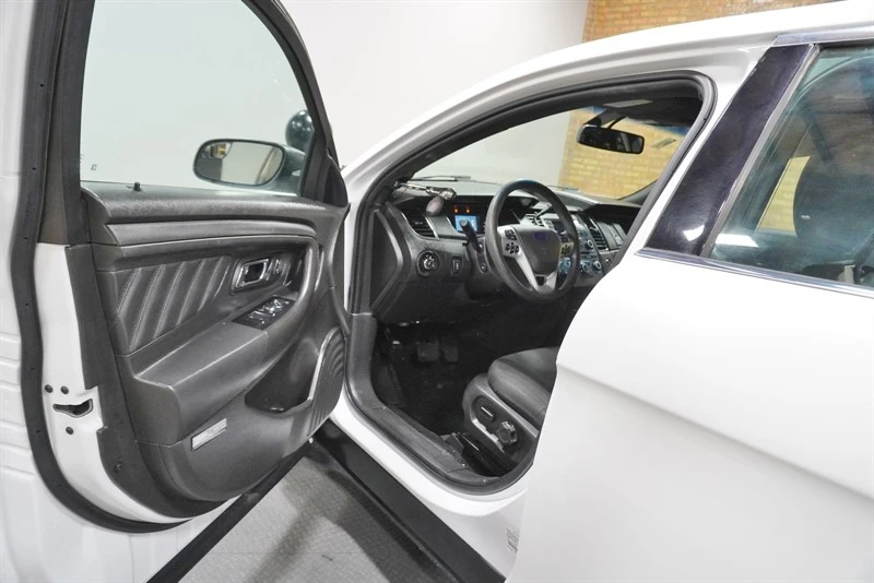 2019 Ford Taurus 6th Gen - Image 21 of 21