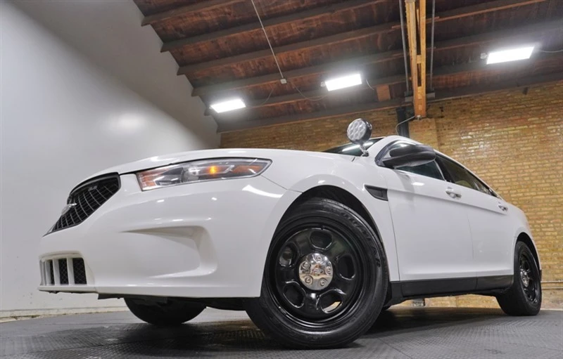 2019 Ford Taurus 6th Gen - Image 3 of 21