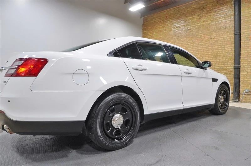 2019 Ford Taurus 6th Gen - Image 12 of 31