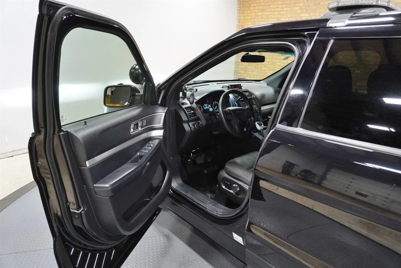 2019 Ford Explorer 5th Gen - Image 19 of 21