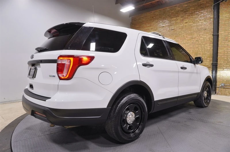 2019 Ford Explorer 5th Gen - Image 10 of 12