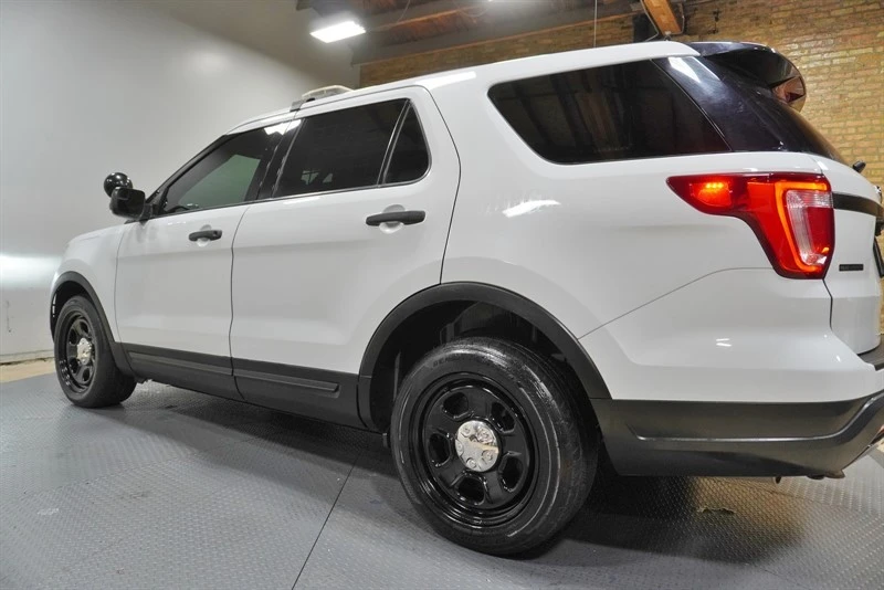 2019 Ford Explorer 5th Gen - Image 16 of 21