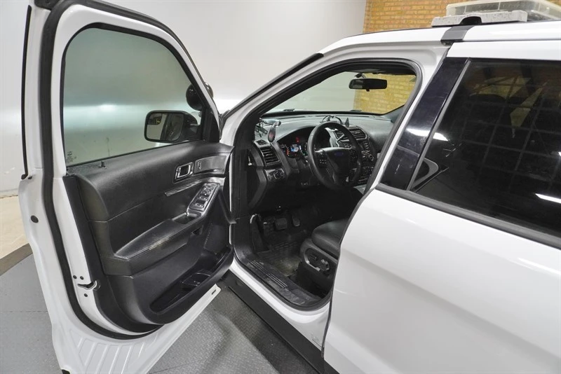 2019 Ford Explorer 5th Gen - Image 20 of 21