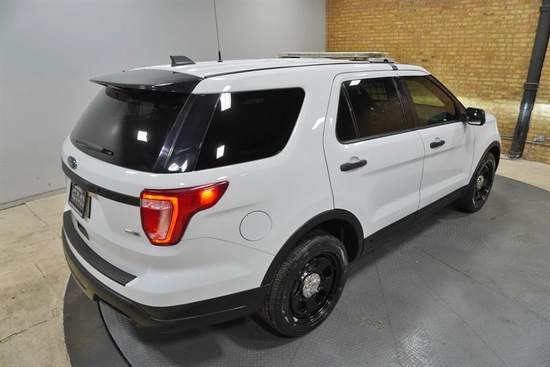 2019 Ford Explorer 5th Gen - Image 11 of 21