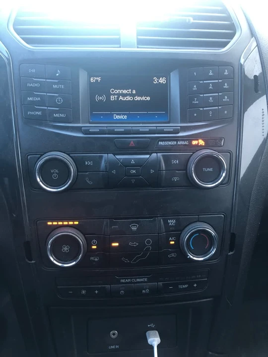 2019 Ford Explorer 5th Gen - Image 5 of 10