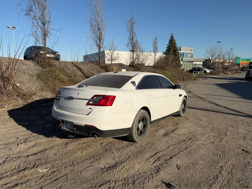 2019 Ford Taurus 6th Gen - Image 2 of 8