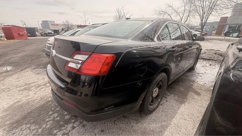 2019 Ford Taurus 6th Gen - Image 3 of 17