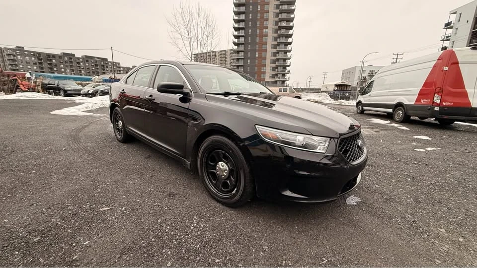 2019 Ford Taurus 6th Gen - Image 9 of 17