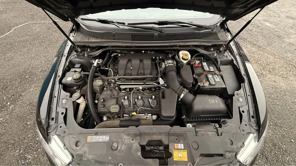 2019 Ford Taurus 6th Gen - Image 13 of 17